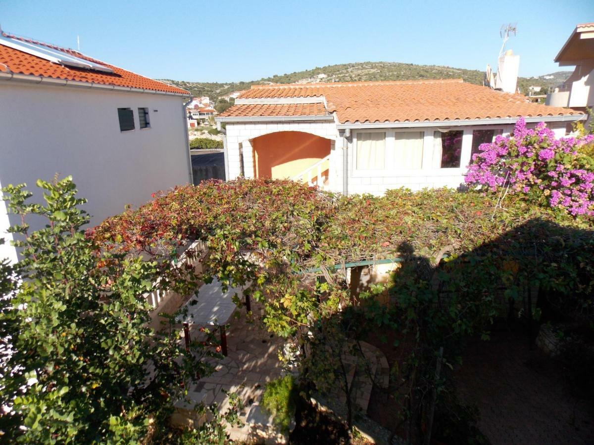 Apartmani Maja Kanica روغوزنيكا المظهر الخارجي الصورة